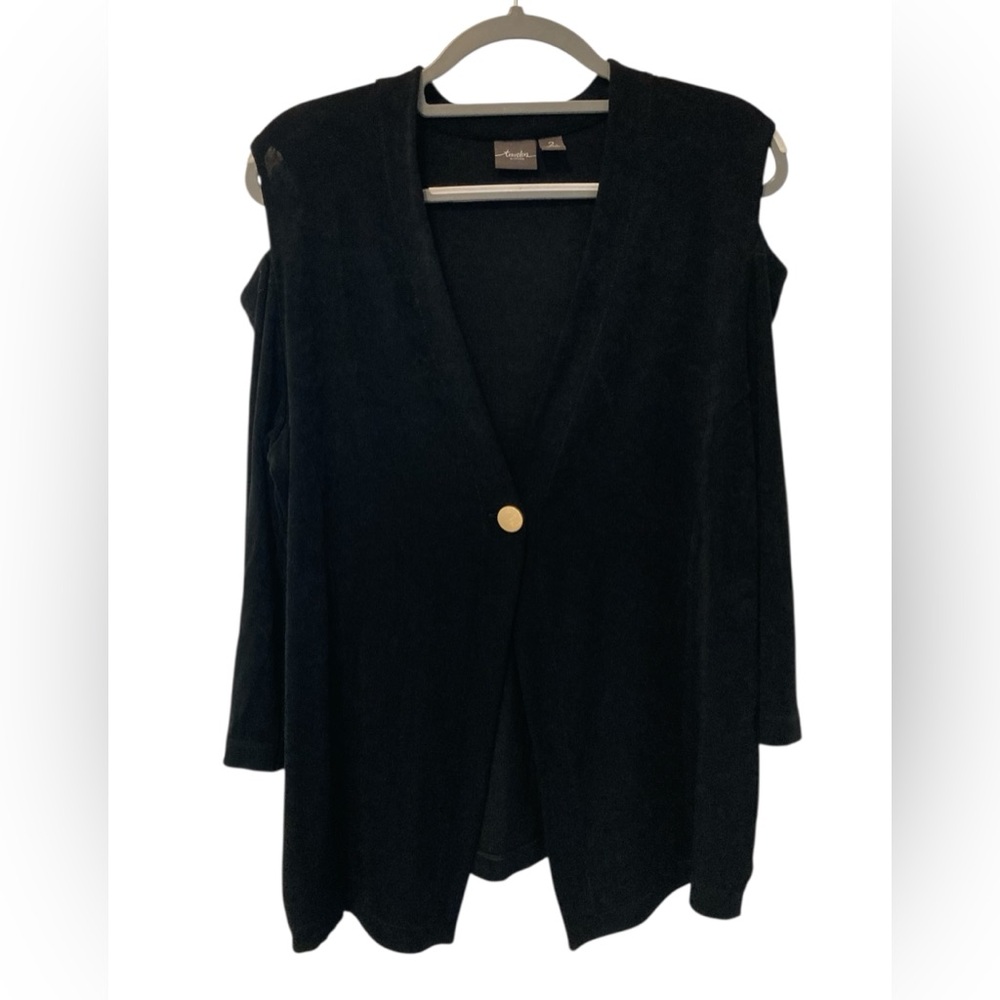 Traveler by Chicos light size 2 (large) bare shoulder blazer